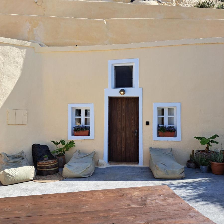 Caval II Hotel Fira  Exterior photo